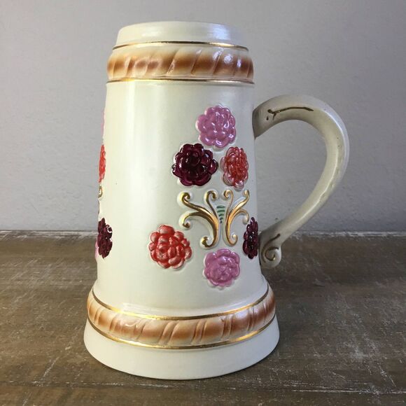 Vintage Retro Cottagecore Fairy Hobbit Rose Floral Beer Stein with Handle - Picture 1 of 6